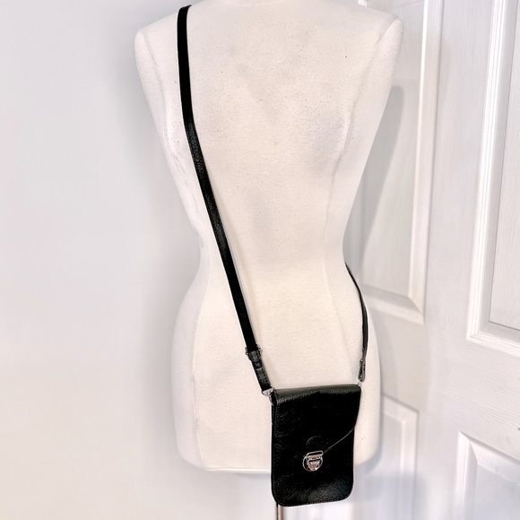 Handbags - Crossbody Cell Phone Bag